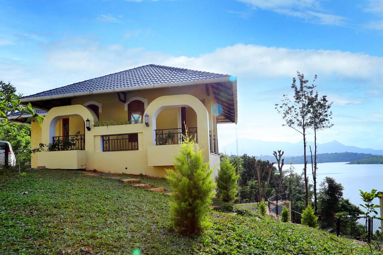 Vista Del Lago Hotel Ambalavayal Exterior photo