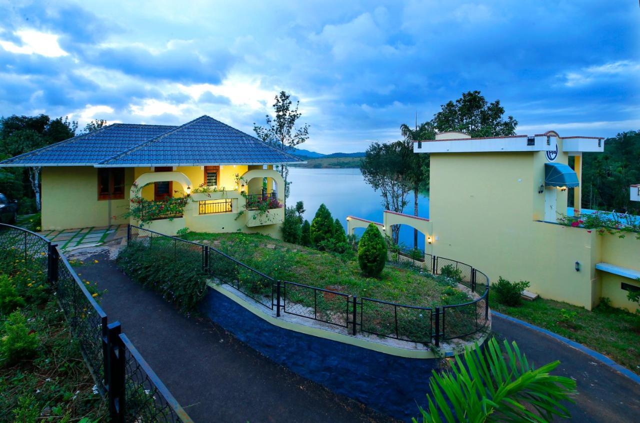 Vista Del Lago Hotel Ambalavayal Exterior photo